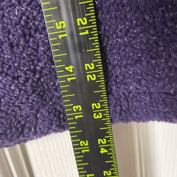 Cabelas Womens Fleece Vest Small Purple Outdoor Hiking Cabin Camp Zip Up Warm - Picture 5 of 10